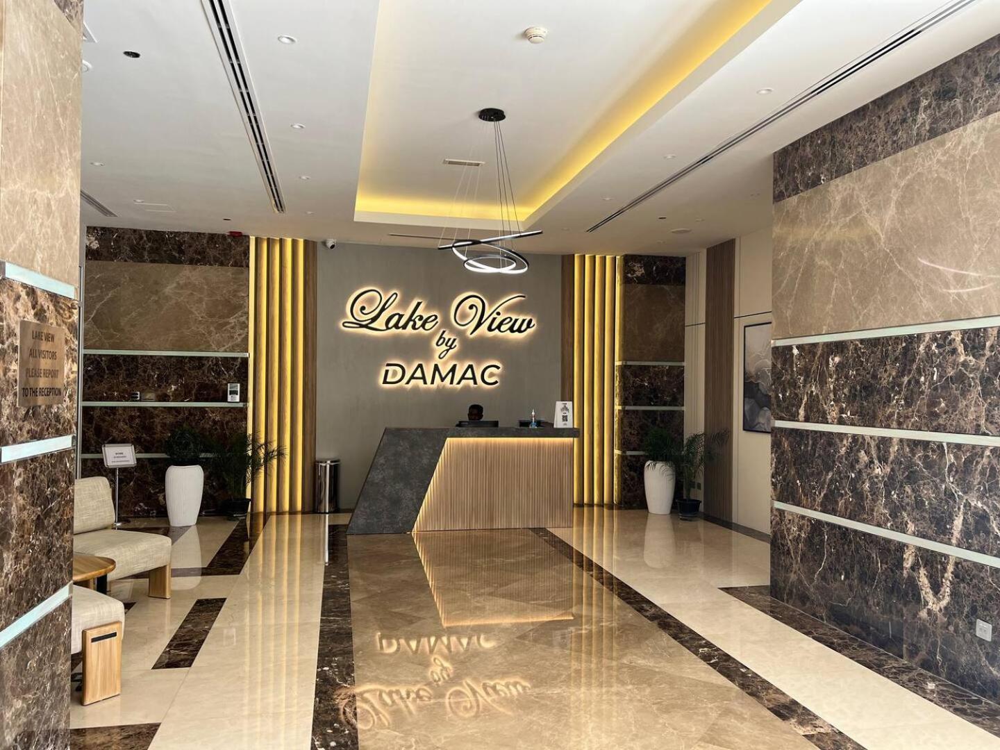 Modern & Spacious 2-Bed Condo With Panoramic Lake Views, Dual Balconies, Steps From Dubai Jlt Metro By "La Buena Vida Holiday Homes" Εξωτερικό φωτογραφία